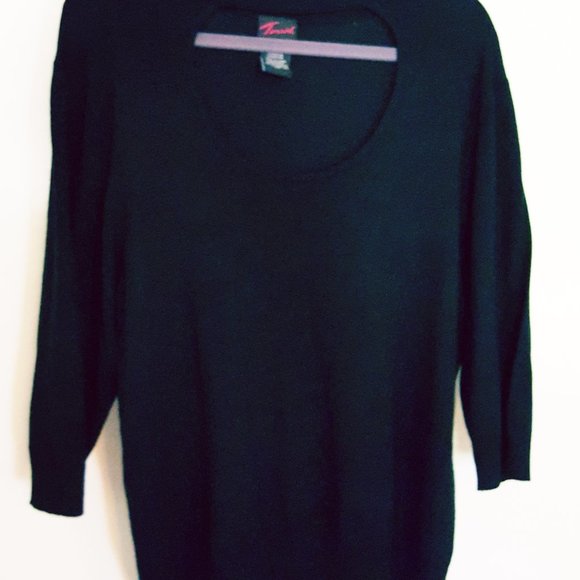 WOMEN'S TORRID Sweater Sz 4 26 4X Black - Picture 7 of 9